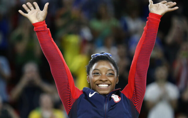Simone Biles offered coloring book, mistaken for child on flight